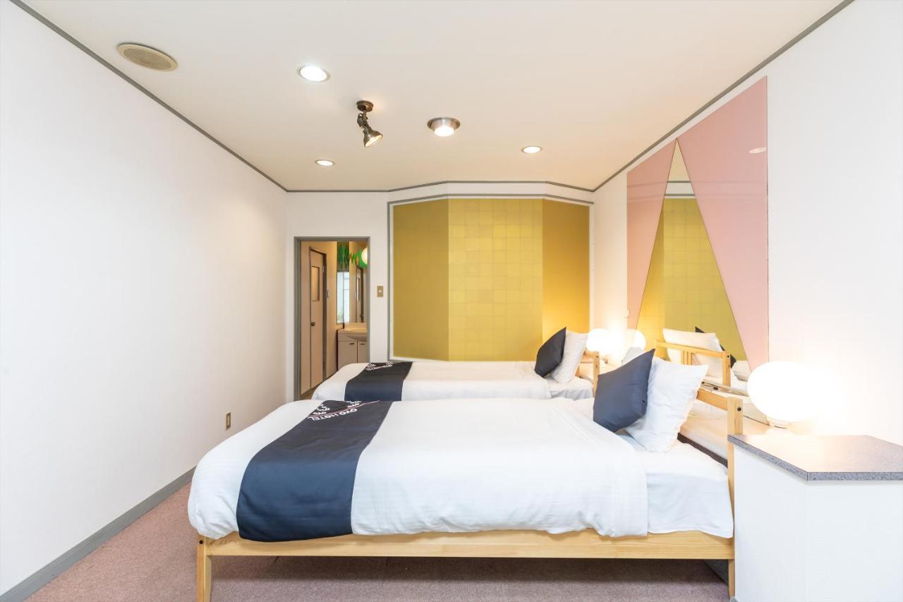 OYO Hotel Tatsuyoshi Sennan Misakimachi Tannowa Eksteriør billede